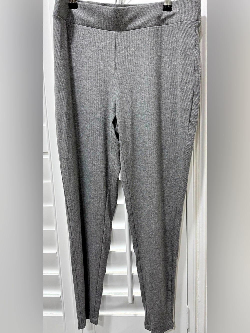 Soma Cool Nights + Days Ribbed Leggings Gray Leggings Size Large Like New